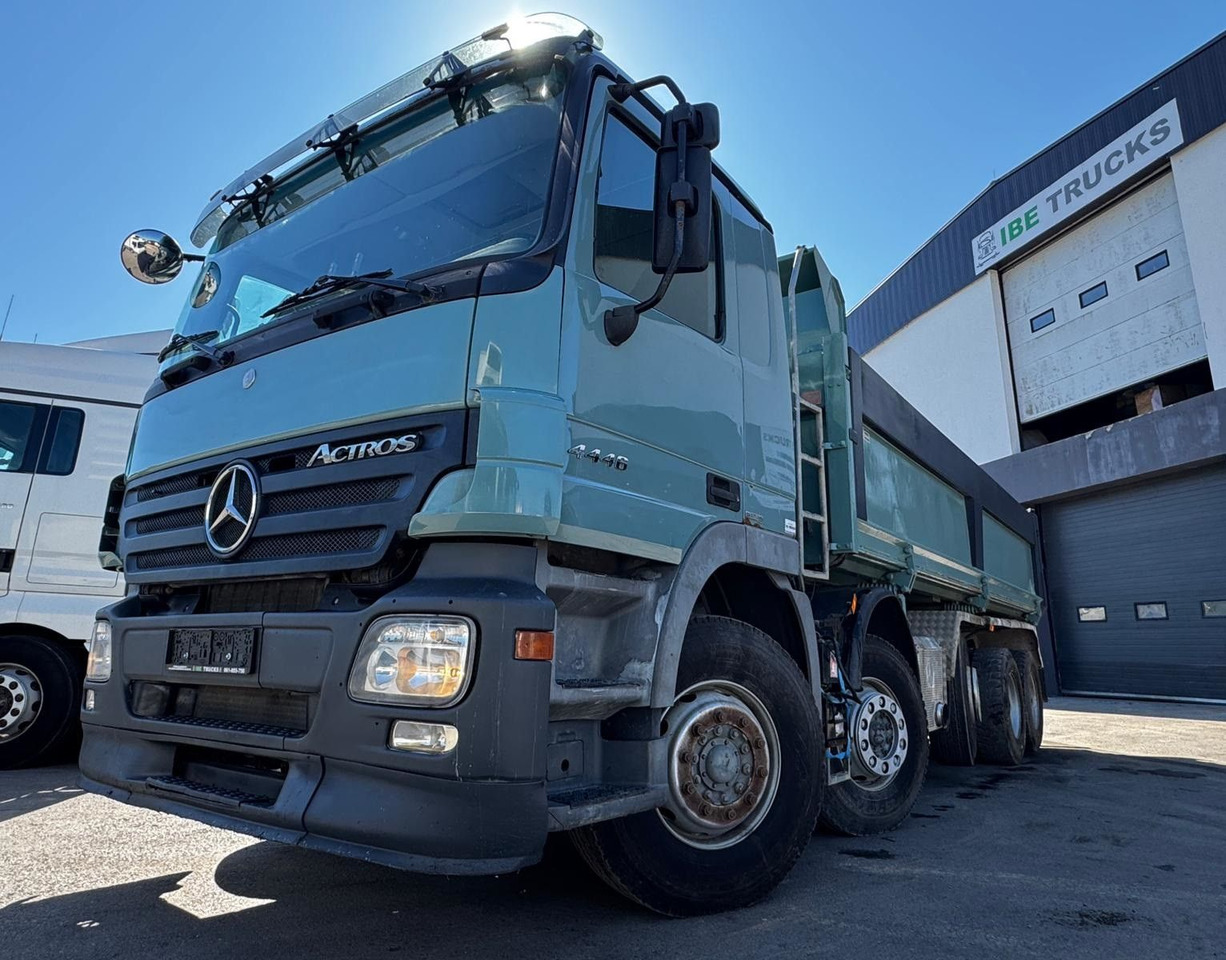 Mercedes-Benz Actros 4446 10x4, E5, MP2, EPS, Retarder - Kipper vrachtwagen: afbeelding 3 Mercedes-Benz Actros 4446 10x4, E5, MP2, EPS, Retarder - Kipper vrachtwagen: afbeelding 3