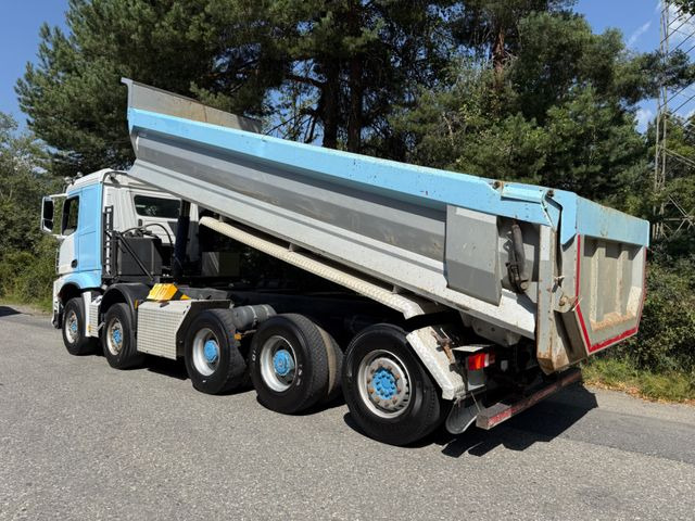 Mercedes-Benz Arocs 4451 10x4, E6, Swiss Kipper, Dumper - Kipper vrachtwagen: afbeelding 5 Mercedes-Benz Arocs 4451 10x4, E6, Swiss Kipper, Dumper - Kipper vrachtwagen: afbeelding 5