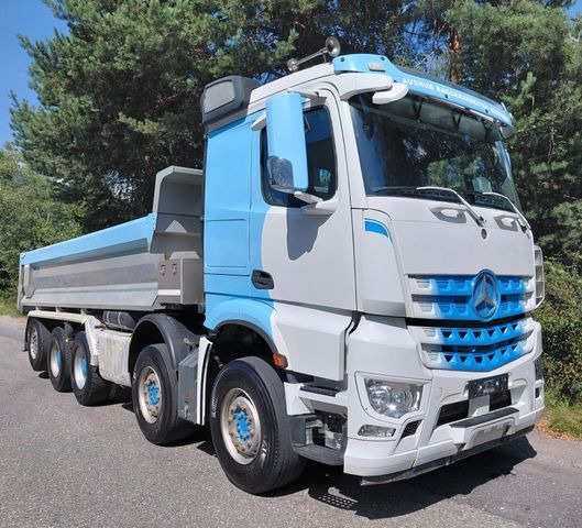 Mercedes-Benz Arocs 4451 10x4, E6, Swiss Kipper, Dumper - Kipper vrachtwagen: afbeelding 4 Mercedes-Benz Arocs 4451 10x4, E6, Swiss Kipper, Dumper - Kipper vrachtwagen: afbeelding 4