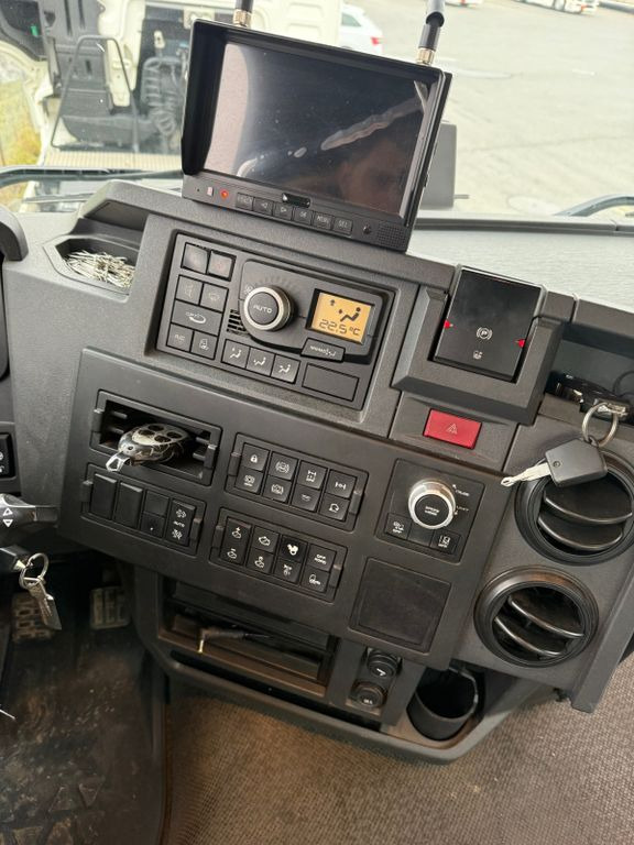 Tankwagen Renault C460 4x2, Euro 6,ADR,Diesel Benzin,Rohr Anhaeger: afbeelding 11