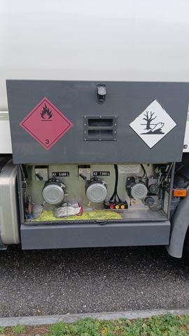 Scania P450 LB 4x2, ADR, Schwarzmueller Anhaenger Fuel - Tankwagen: afbeelding 5 Scania P450 LB 4x2, ADR, Schwarzmueller Anhaenger Fuel - Tankwagen: afbeelding 5