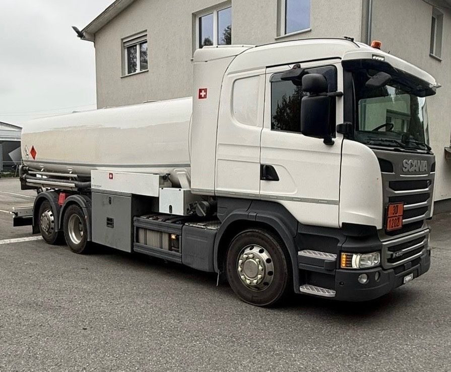 Scania R450 LB 6x2, ADR, E6,Schwarzmüller,Diesel/Benzin - Tankwagen: afbeelding 1 Scania R450 LB 6x2, ADR, E6,Schwarzmüller,Diesel/Benzin - Tankwagen: afbeelding 1