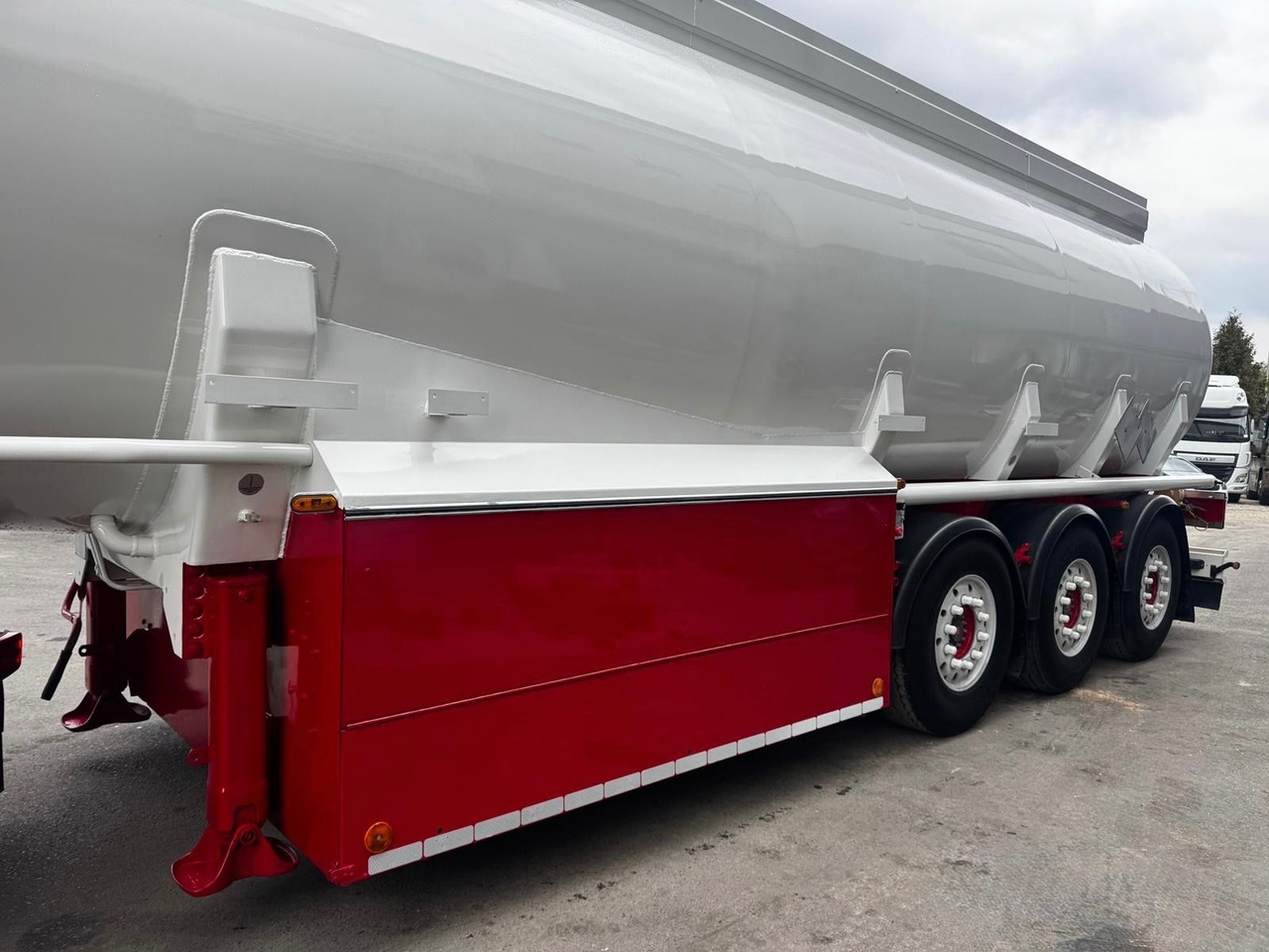 Tankoplegger Schwarzmüller TS 3/E ADR, 6 Kammern Treibstoff Fuel: afbeelding 6