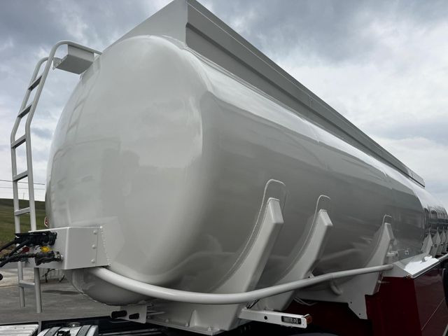 Schwarzmüller TS 3/E ADR, 6 Kammern Treibstoff Fuel - Tankoplegger: afbeelding 5 Schwarzmüller TS 3/E ADR, 6 Kammern Treibstoff Fuel - Tankoplegger: afbeelding 5