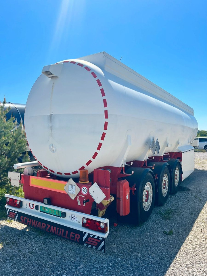 Schwarzmüller TS 3/E ADR, 6 Kammern Treibstoff Fuel - Tankoplegger: afbeelding 1 Schwarzmüller TS 3/E ADR, 6 Kammern Treibstoff Fuel - Tankoplegger: afbeelding 1