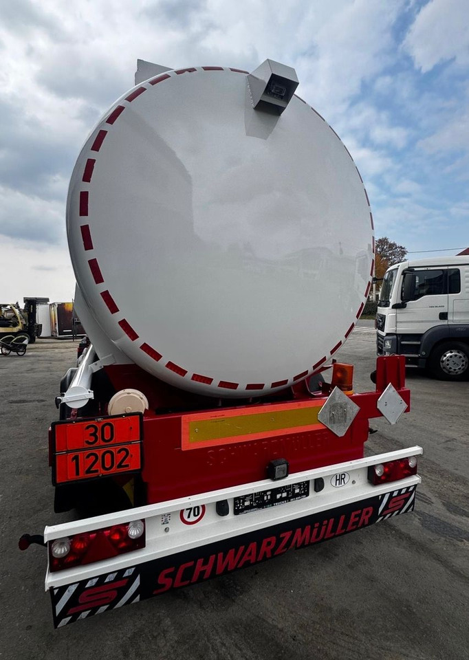 Tankoplegger Schwarzmüller TS 3/E ADR, 6 Kammern Treibstoff Fuel: afbeelding 9