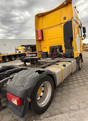 DAF XF460 4x2, Retarder, Euro 6, ALU Felgen - Trekker: afbeelding 3 DAF XF460 4x2, Retarder, Euro 6, ALU Felgen - Trekker: afbeelding 3
