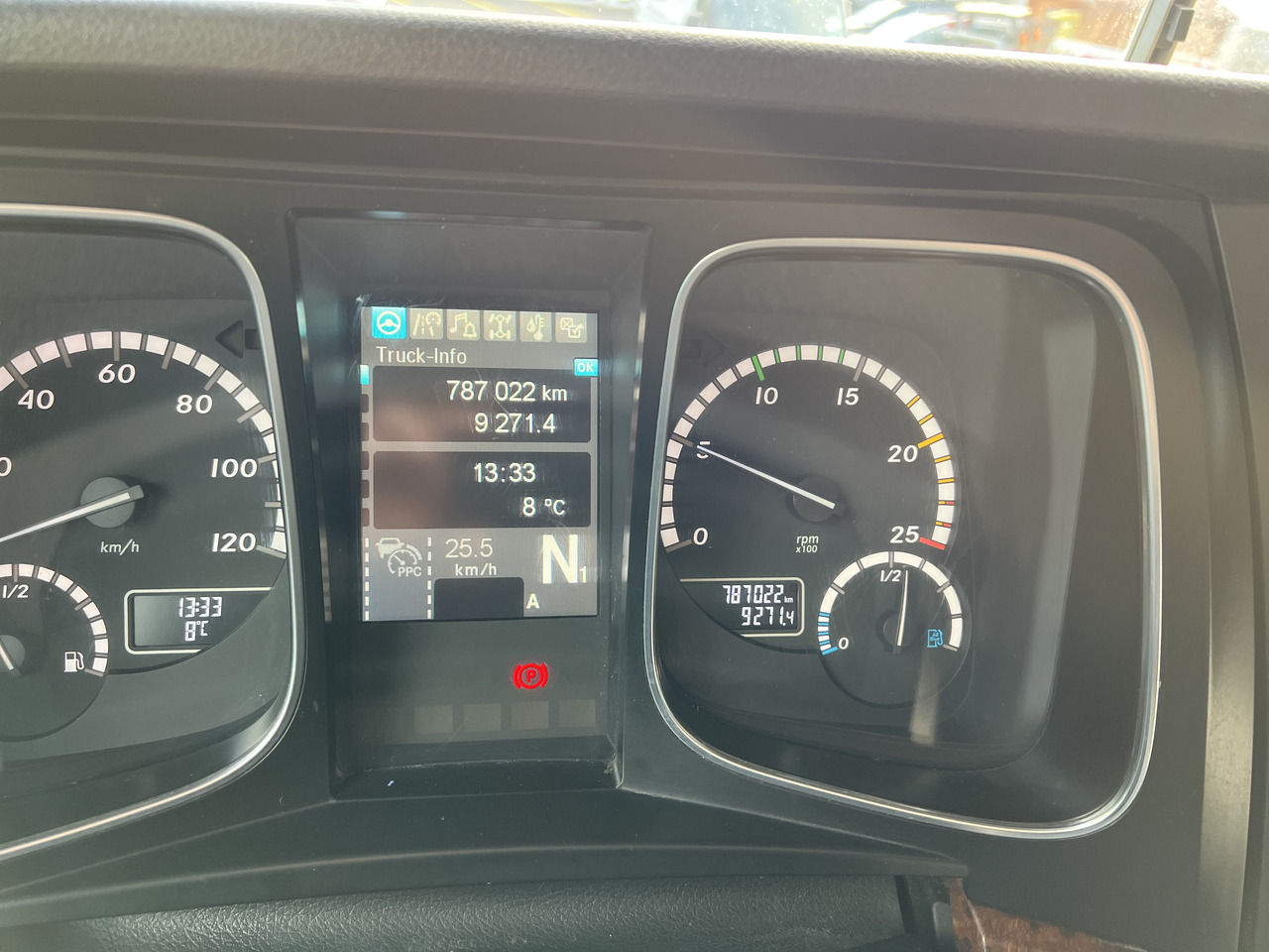 Trekker MERCEDES-BENZ Actros 1845 4x2, E6, Retarder: afbeelding 10 Trekker MERCEDES-BENZ Actros 1845 4x2, E6, Retarder: afbeelding 10