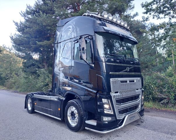 Volvo FH16-650 4x2, Euro 6, VEB, airbrush - Trekker: afbeelding 3 Volvo FH16-650 4x2, Euro 6, VEB, airbrush - Trekker: afbeelding 3