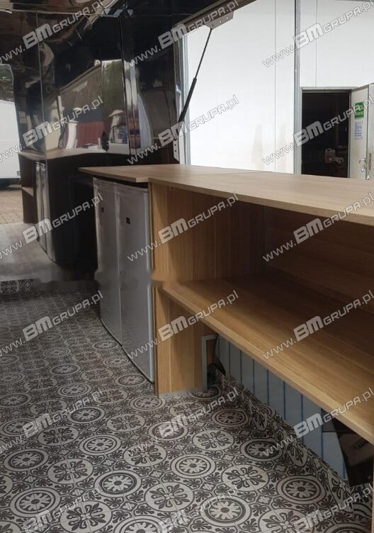 Citroen HY - Zelfrijdende verkoopwagen: afbeelding 5 Citroen HY - Zelfrijdende verkoopwagen: afbeelding 5