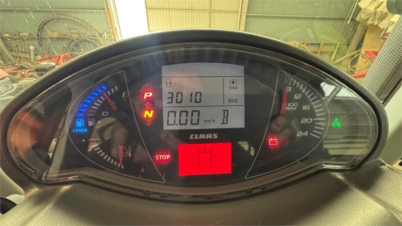 Claas AXION 830 CEBIS - Tractor: afbeelding 3 Claas AXION 830 CEBIS - Tractor: afbeelding 3