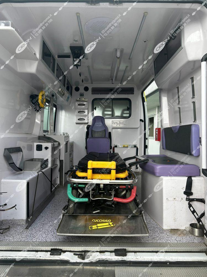 ORION FIAT 290 DUCATO - Ambulance: afbeelding 3 ORION FIAT 290 DUCATO - Ambulance: afbeelding 3