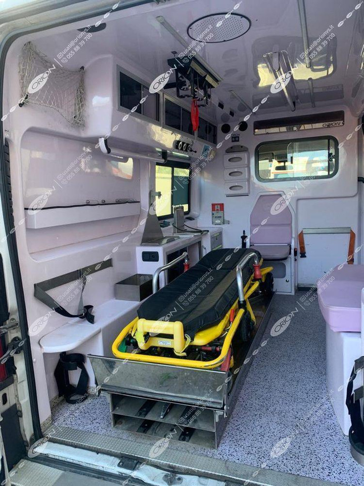 ORION FIAT 290 DUCATO - Ambulance: afbeelding 3 ORION FIAT 290 DUCATO - Ambulance: afbeelding 3