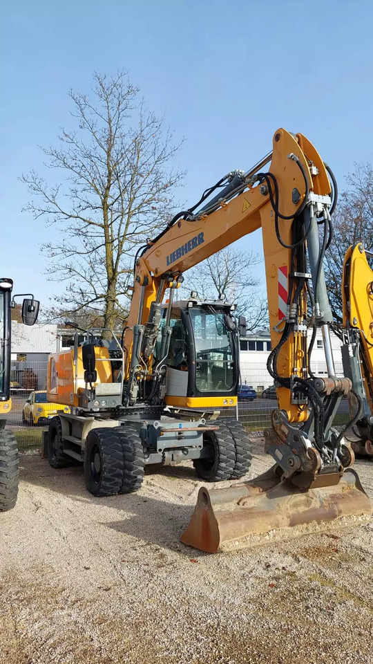 2013 Liebherr A 916 Litronic - Mobiele graafmachine: afbeelding 2 2013 Liebherr A 916 Litronic - Mobiele graafmachine: afbeelding 2