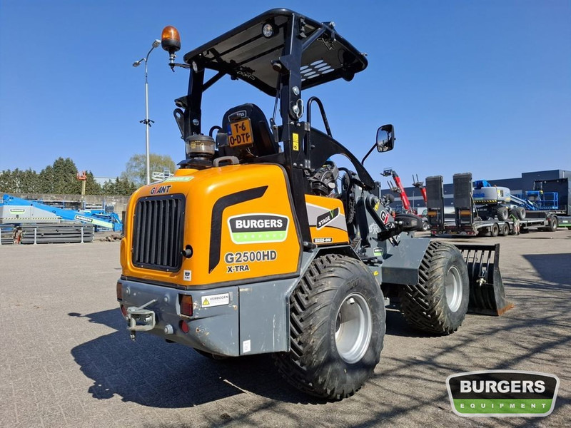 Giant G2500 - Compacte rupslader: afbeelding 3 Giant G2500 - Compacte rupslader: afbeelding 3