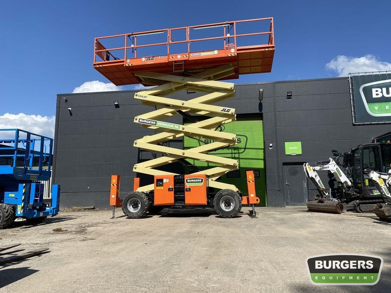 JLG 530LRT - Schaarlift: afbeelding 1 JLG 530LRT - Schaarlift: afbeelding 1