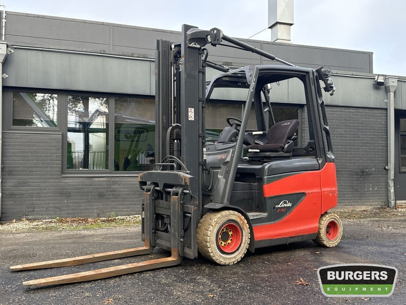 Linde E30H-01 600 - Elektrische heftruck: afbeelding 1 Linde E30H-01 600 - Elektrische heftruck: afbeelding 1