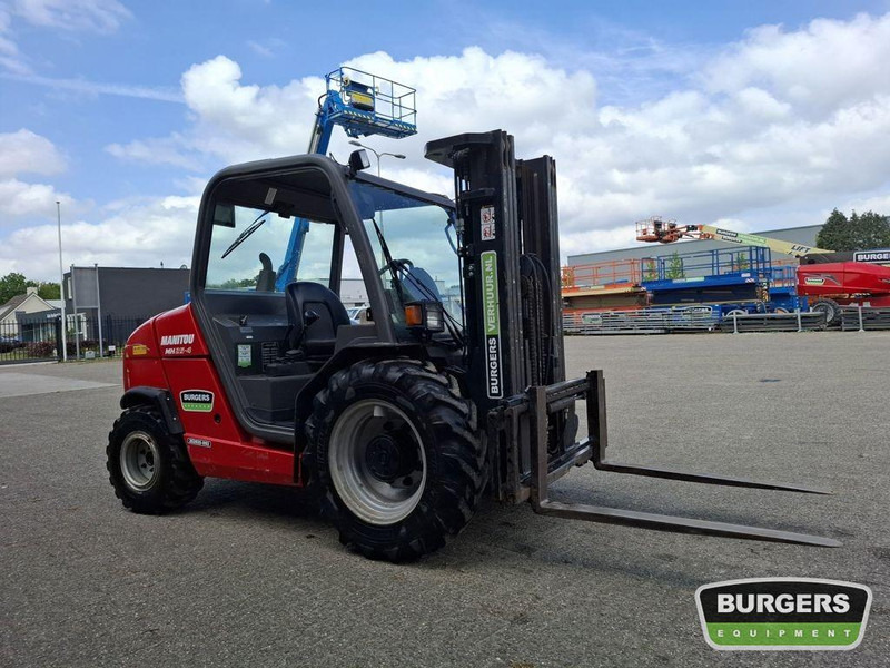 Manitou MH25-4 Buggy - Ruw terrein heftruck: afbeelding 2 Manitou MH25-4 Buggy - Ruw terrein heftruck: afbeelding 2