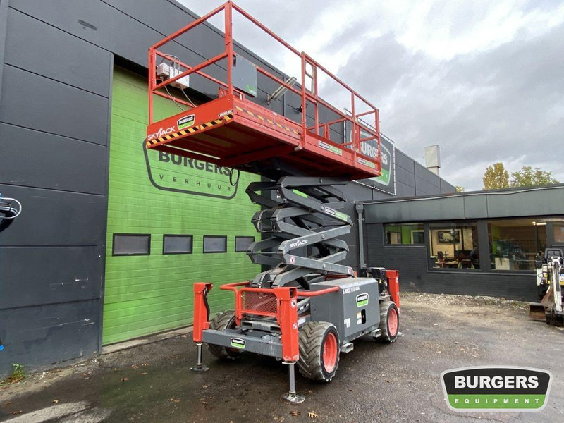 Skyjack SJ6832 RTE - Schaarlift: afbeelding 3 Skyjack SJ6832 RTE - Schaarlift: afbeelding 3