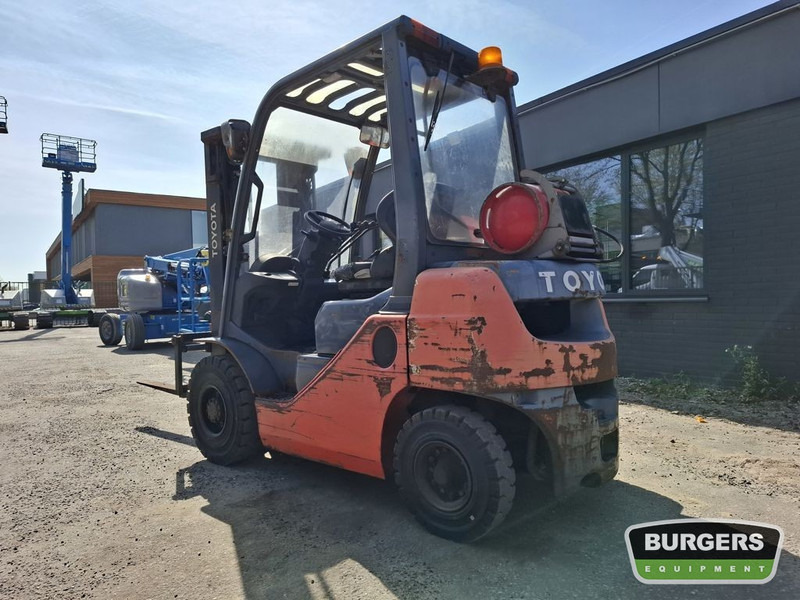 Toyota 02-8FGF20 - LPG heftruck: afbeelding 4 Toyota 02-8FGF20 - LPG heftruck: afbeelding 4
