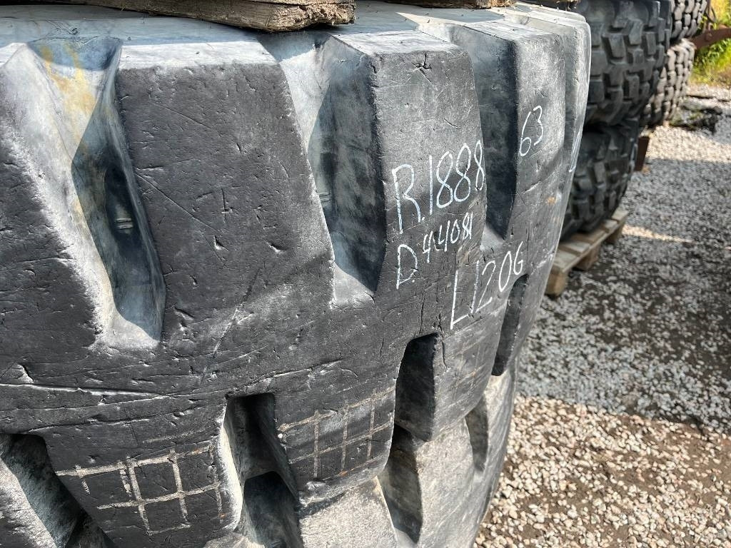 Bridgestone 20,5-25 Volvo L120G , H - Complete wiel: afbeelding 2 Bridgestone 20,5-25 Volvo L120G , H - Complete wiel: afbeelding 2
