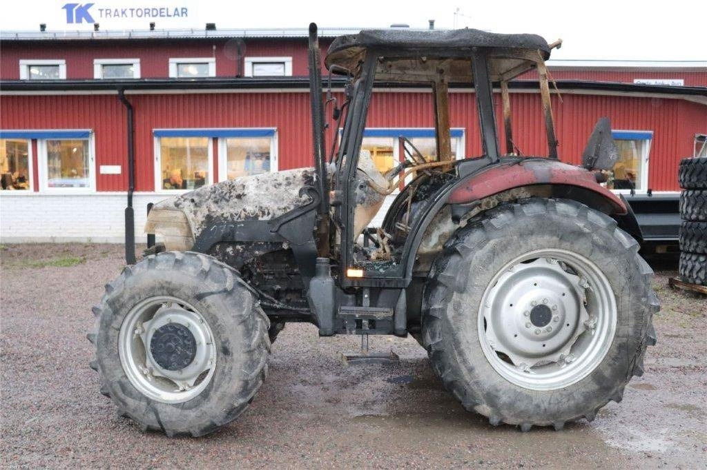 Case JX80 Dismantled: only spare parts - Tractor: afbeelding 1 Case JX80 Dismantled: only spare parts - Tractor: afbeelding 1