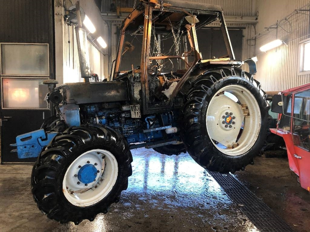 Ford 4630 Dismantled: only spare parts  - Tractor: afbeelding 1 Ford 4630 Dismantled: only spare parts  - Tractor: afbeelding 1