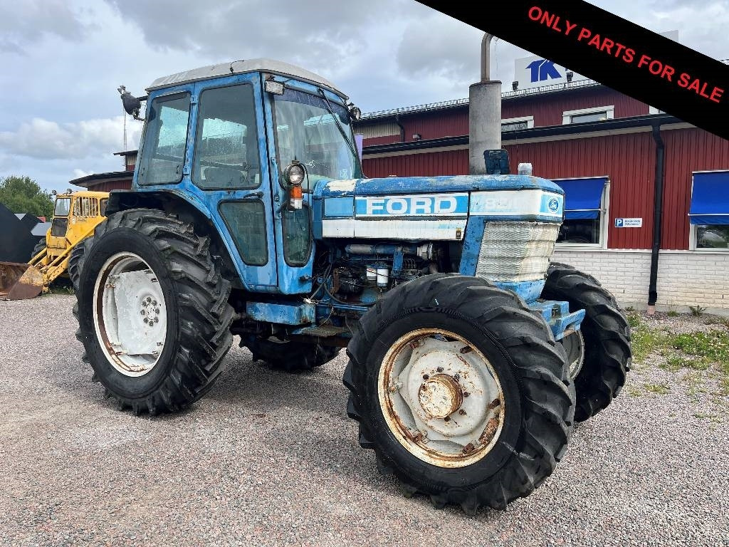 Ford 8210 Dismantled. Only spare parts - Tractor: afbeelding 1 Ford 8210 Dismantled. Only spare parts - Tractor: afbeelding 1