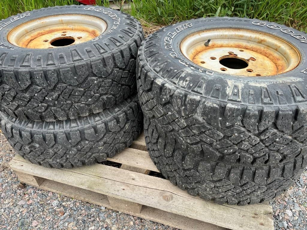 Goodyear 31X10,5 15 Holder C270 - Complete wiel: afbeelding 1 Goodyear 31X10,5 15 Holder C270 - Complete wiel: afbeelding 1