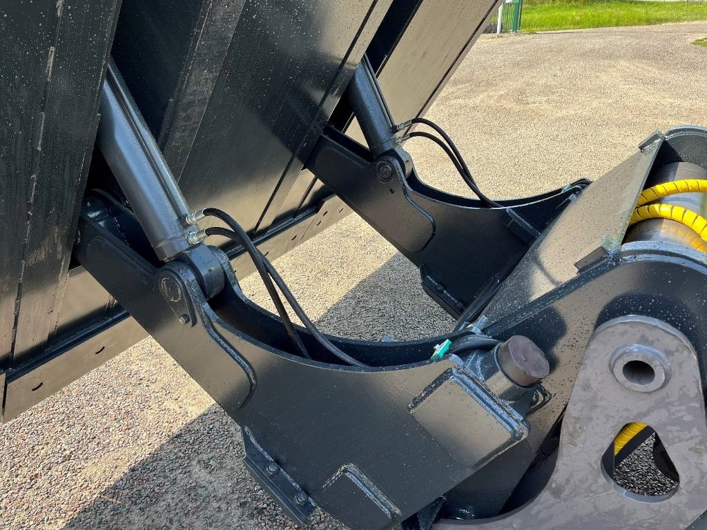 Högtippande skopa / High tip bucket 13 m3 - Bak voor Bouwmachine: afbeelding 5 Högtippande skopa / High tip bucket 13 m3 - Bak voor Bouwmachine: afbeelding 5