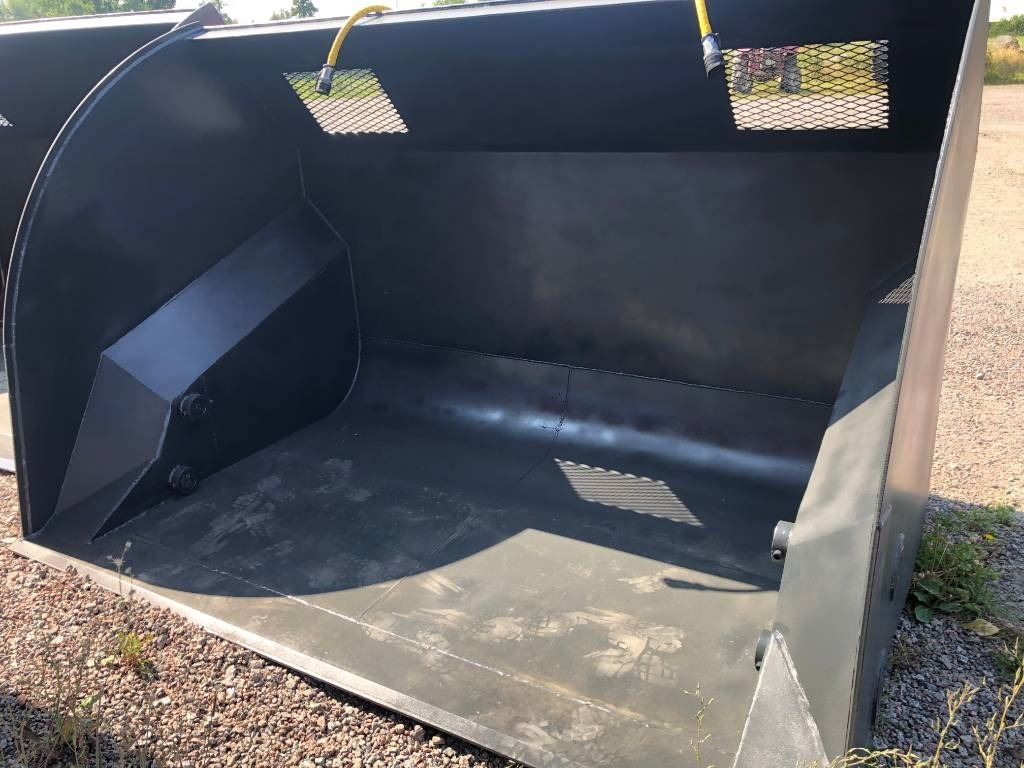 Högtippande skopa Högtippskopa 7 kubik - Bak voor Bouwmachine: afbeelding 2 Högtippande skopa Högtippskopa 7 kubik - Bak voor Bouwmachine: afbeelding 2