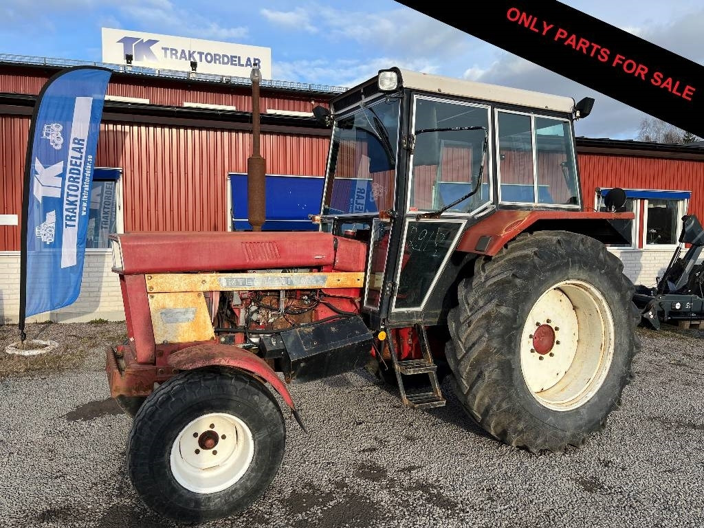 International 844 Dismantled: only spare parts - Tractor: afbeelding 1 International 844 Dismantled: only spare parts - Tractor: afbeelding 1