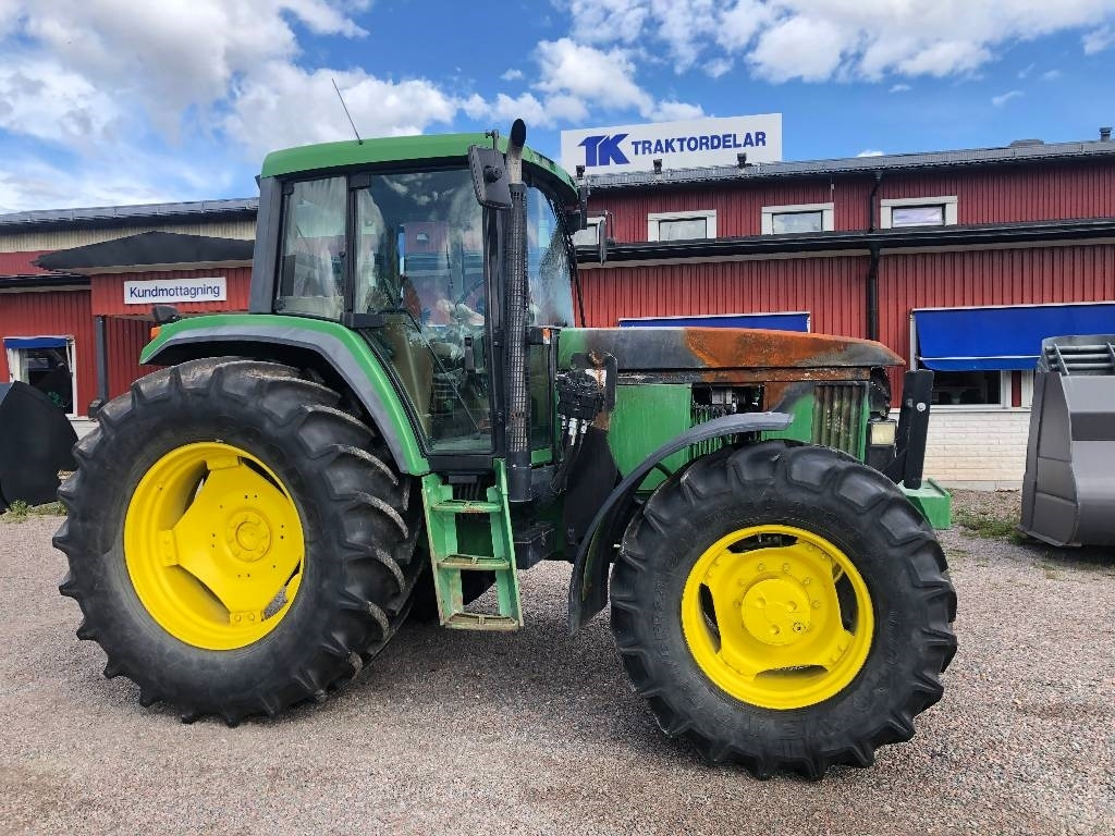 John Deere 6900 Dismantled: only spare parts - Tractor: afbeelding 1 John Deere 6900 Dismantled: only spare parts - Tractor: afbeelding 1