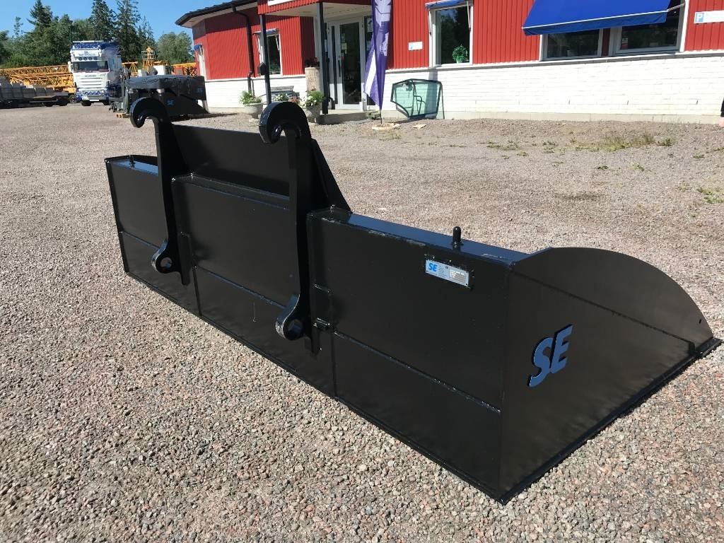 Planeringsskopa SE 2,65 Bred Rasskydd - Bak voor Bouwmachine: afbeelding 3 Planeringsskopa SE 2,65 Bred Rasskydd - Bak voor Bouwmachine: afbeelding 3