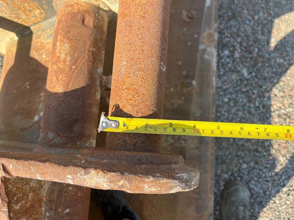 Planerskopa / Bucket Miller attchment - Voorladerbak voor Bouwmachine: afbeelding 3 Planerskopa / Bucket Miller attchment - Voorladerbak voor Bouwmachine: afbeelding 3