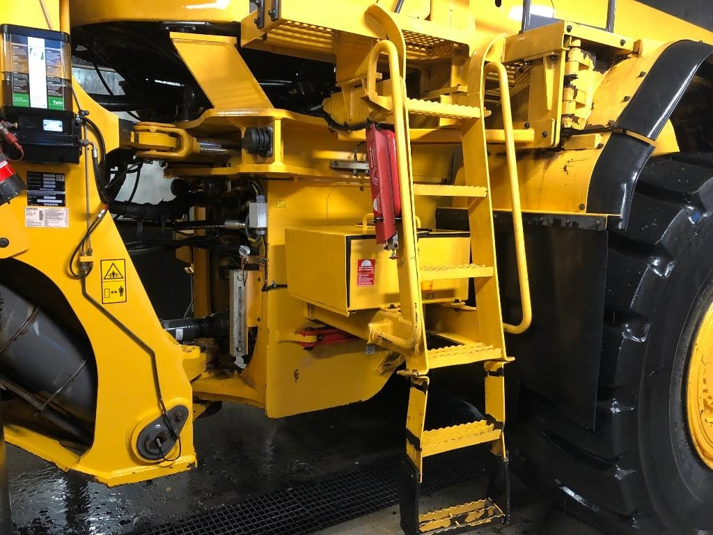 Volvo L 350 F Dismantled for parts - Wiellader: afbeelding 4 Volvo L 350 F Dismantled for parts - Wiellader: afbeelding 4