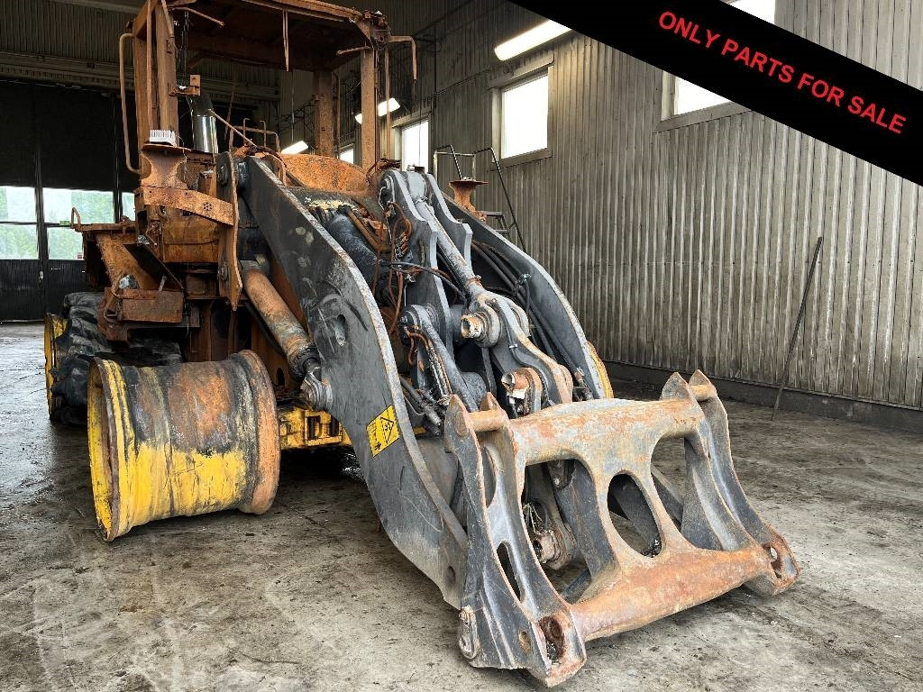 Volvo L 70 F Dismantled: only spare parts - Wiellader: afbeelding 1 Volvo L 70 F Dismantled: only spare parts - Wiellader: afbeelding 1