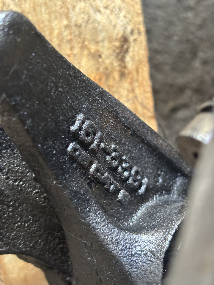 CAT Caterpillar C9 Klawiatura Dźwigienka Popychacz - Transmissie voor Landbouwmachine: afbeelding 5 CAT Caterpillar C9 Klawiatura Dźwigienka Popychacz - Transmissie voor Landbouwmachine: afbeelding 5