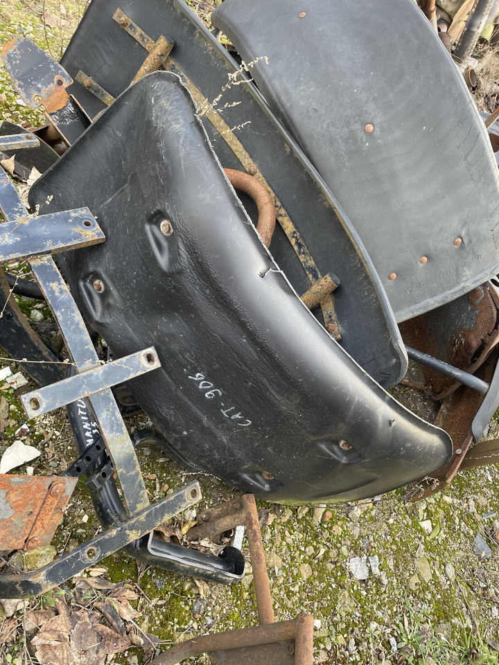 Cat Caterpillar 906 - ramię błotnika błotnik - Fender voor Bouwmachine: afbeelding 1 Cat Caterpillar 906 - ramię błotnika błotnik - Fender voor Bouwmachine: afbeelding 1