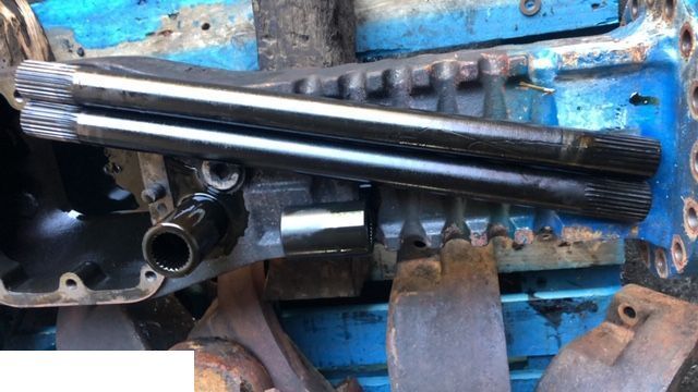 Caterpillar 906 - Półoś - Aandrijfas voor Bouwmachine: afbeelding 3 Caterpillar 906 - Półoś - Aandrijfas voor Bouwmachine: afbeelding 3