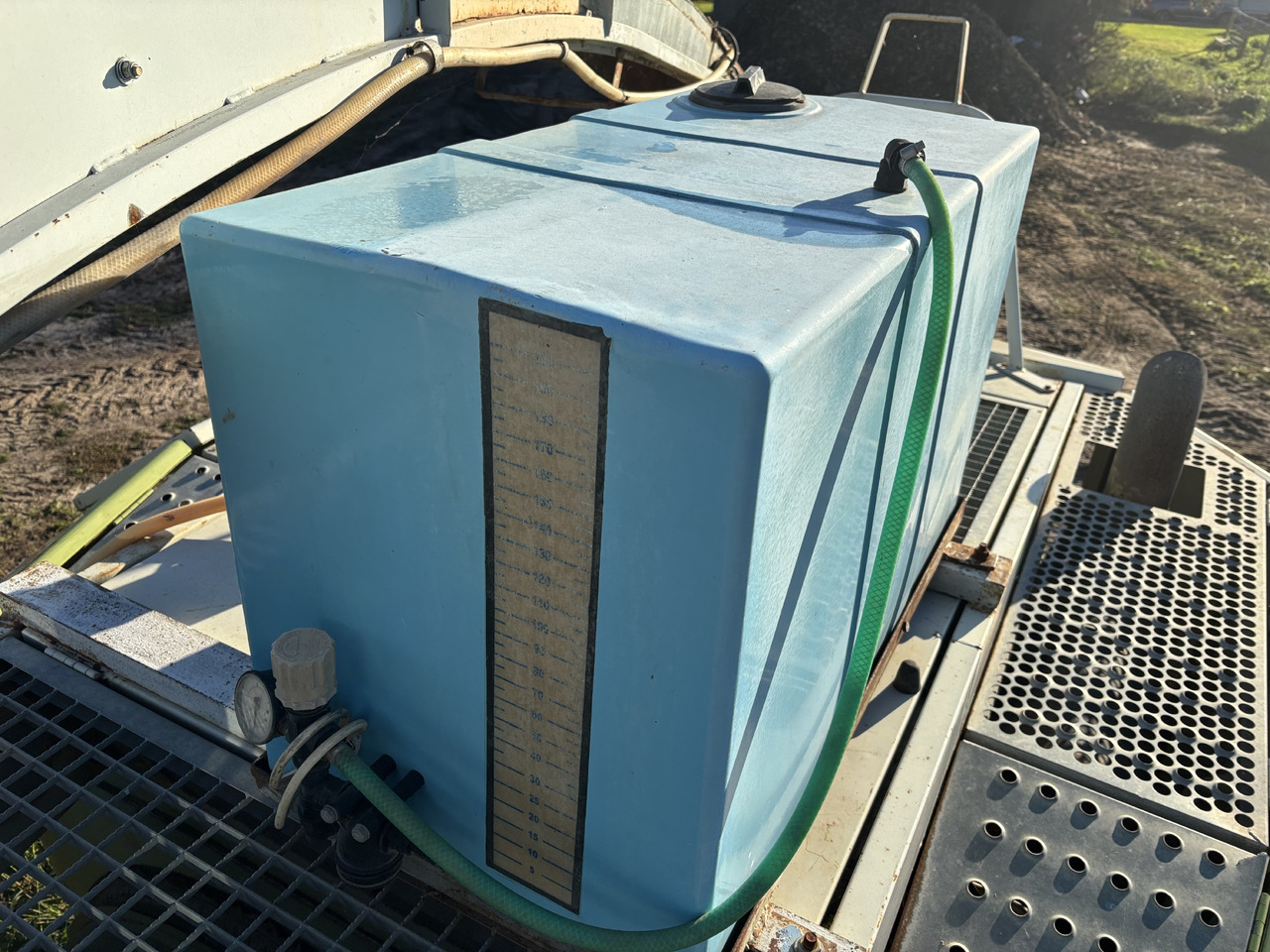 Claas Jaguar 800 820 840 860 880 Zbiornik Hydrauliczny - Hydrauliektank voor Landbouwmachine: afbeelding 1 Claas Jaguar 800 820 840 860 880 Zbiornik Hydrauliczny - Hydrauliektank voor Landbouwmachine: afbeelding 1