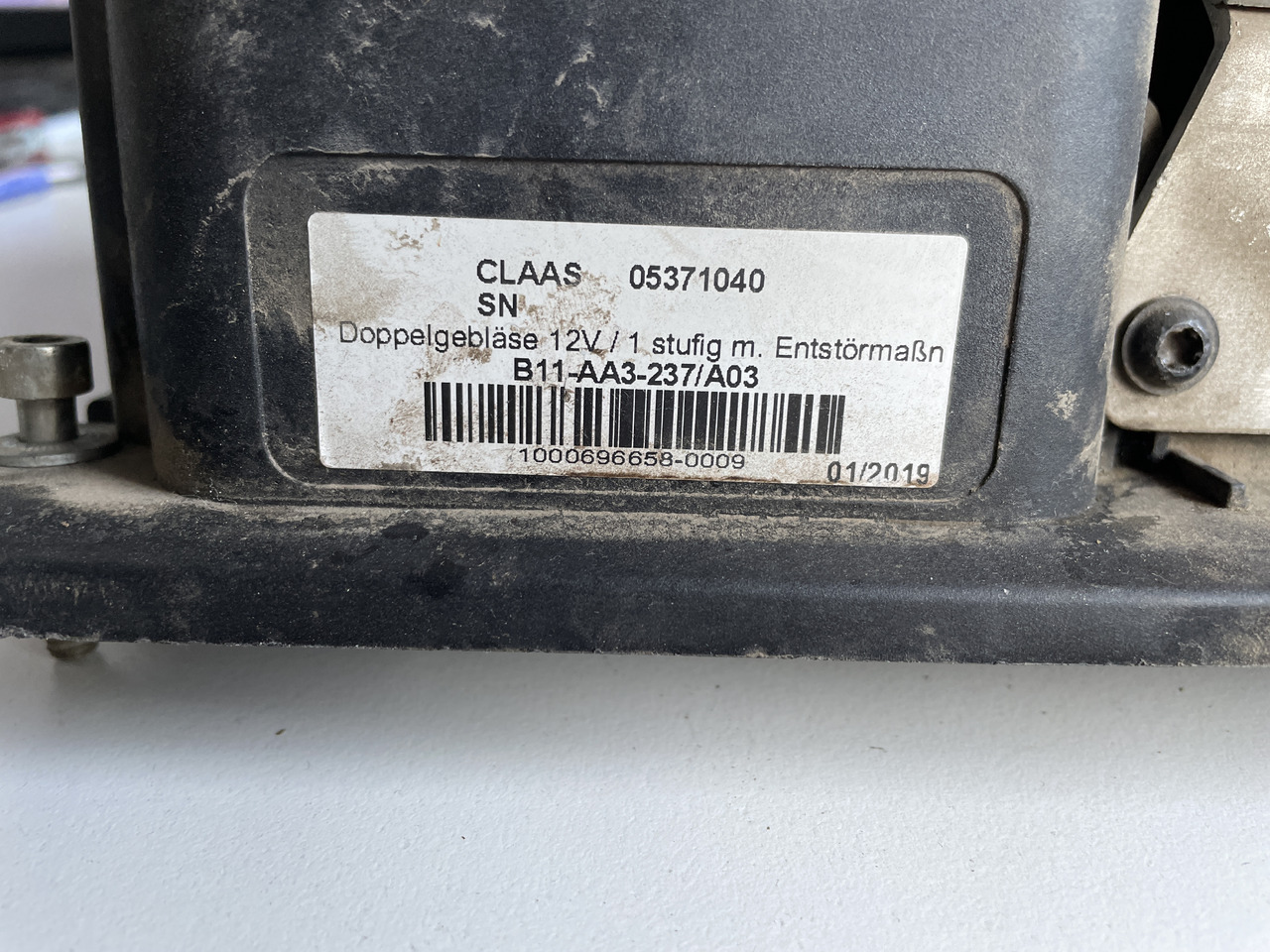 Claas Lexion Jaguar Tucano - dmuchawa 05371040 537104 - Interieurventilator voor Landbouwmachine: afbeelding 4 Claas Lexion Jaguar Tucano - dmuchawa 05371040 537104 - Interieurventilator voor Landbouwmachine: afbeelding 4