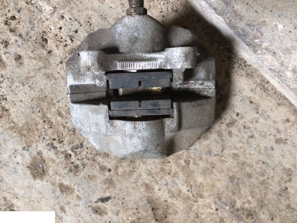 Claas Lexion Zacisk Knott 13248 - Remklauw voor Maaidorser: afbeelding 1 Claas Lexion Zacisk Knott 13248 - Remklauw voor Maaidorser: afbeelding 1