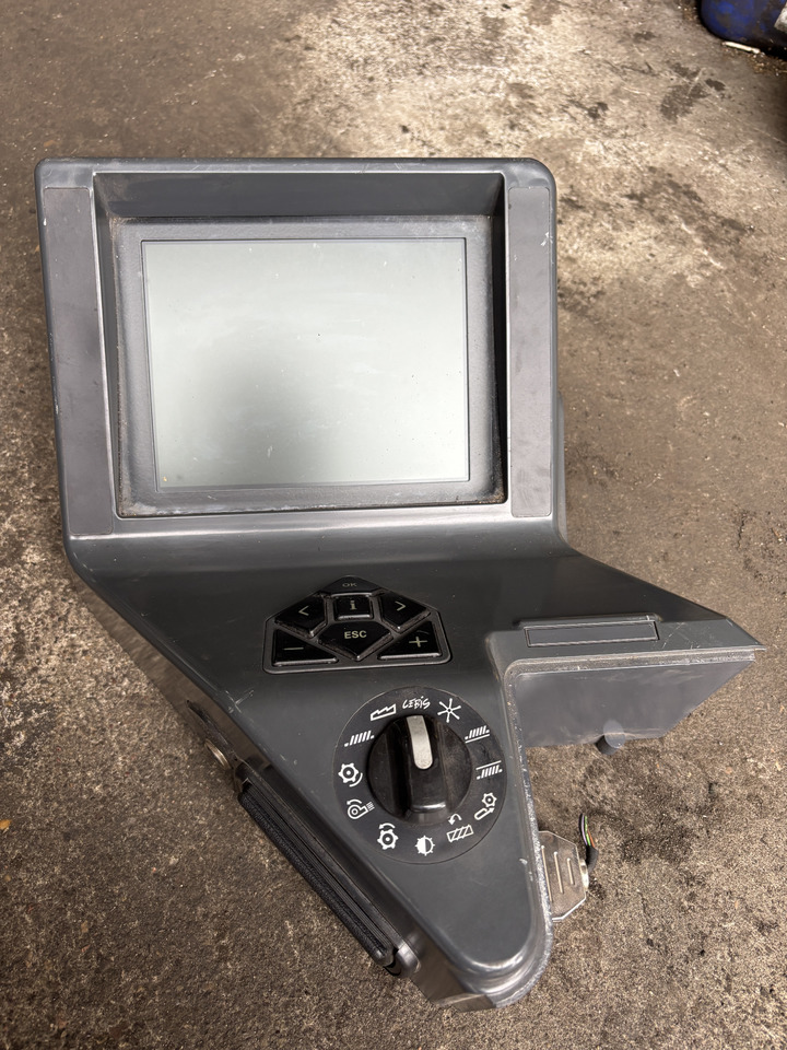 Claas Lexion - monitor terminal Cebis II 0016049.5 016049.5 - Elektrisch systeem: afbeelding 2 Claas Lexion - monitor terminal Cebis II 0016049.5 016049.5 - Elektrisch systeem: afbeelding 2