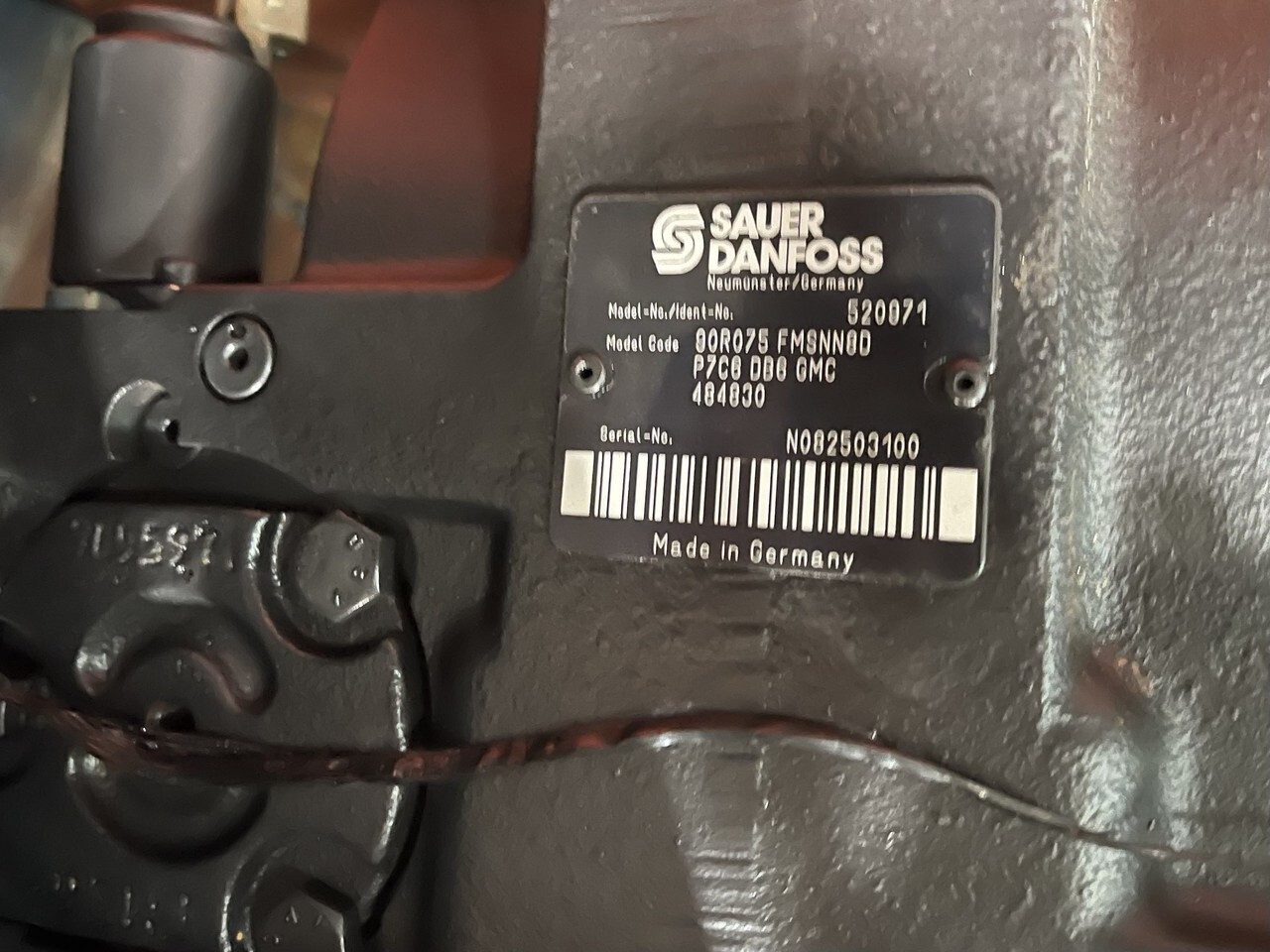 Danfos-pompa jazdy-hydrostat/pompa jazdy Merlo 40.7 - Hydraulische pomp voor Verreiker: afbeelding 2 Danfos-pompa jazdy-hydrostat/pompa jazdy Merlo 40.7 - Hydraulische pomp voor Verreiker: afbeelding 2