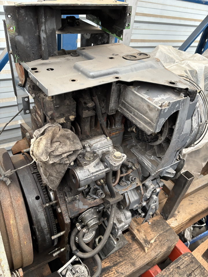 Deutz F2L1011 Silnik Blok Koło Zamachowe Tłok Pokrywa CZĘŚCI - Vliegwiel voor Landbouwmachine: afbeelding 1 Deutz F2L1011 Silnik Blok Koło Zamachowe Tłok Pokrywa CZĘŚCI - Vliegwiel voor Landbouwmachine: afbeelding 1