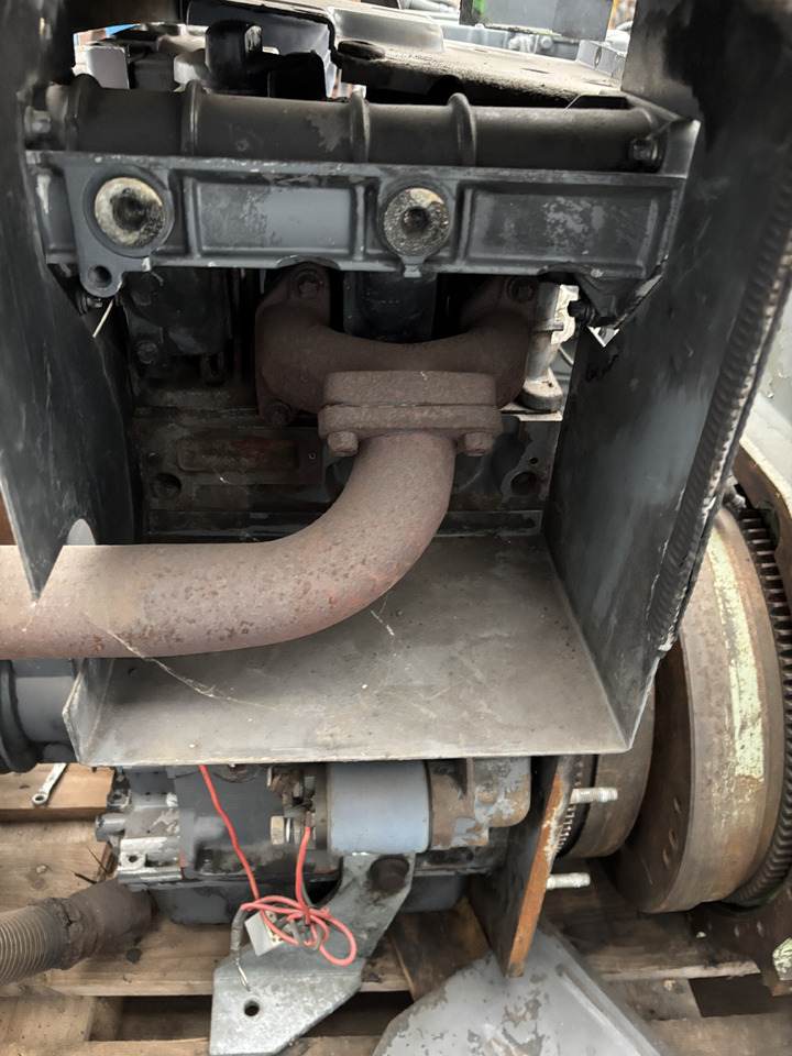 Deutz F2L1011 Silnik Blok Koło Zamachowe Tłok Pokrywa CZĘŚCI - Vliegwiel voor Landbouwmachine: afbeelding 3 Deutz F2L1011 Silnik Blok Koło Zamachowe Tłok Pokrywa CZĘŚCI - Vliegwiel voor Landbouwmachine: afbeelding 3