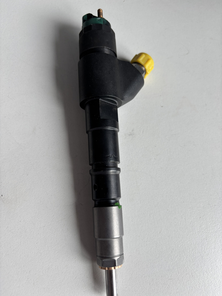 Deutz TCD2013L62V - wtryskiwacz 04289311 04290986 0986435548 - Injector: afbeelding 1 Deutz TCD2013L62V - wtryskiwacz 04289311 04290986 0986435548 - Injector: afbeelding 1