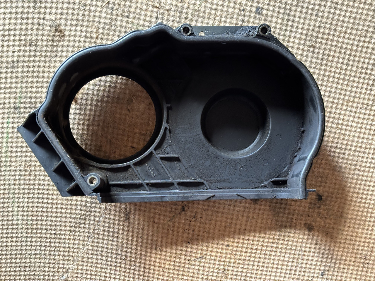 Deutz TD2011 D2011 D2011L04W Przednia Osłona Silnika 04286657 - Motor en onderdelen: afbeelding 2 Deutz TD2011 D2011 D2011L04W Przednia Osłona Silnika 04286657 - Motor en onderdelen: afbeelding 2