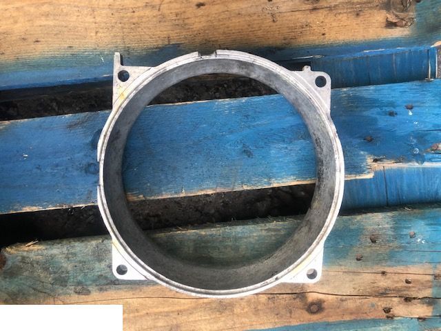 Deutz f4l1011 - Obudowa - Motor en onderdelen voor Landbouwmachine: afbeelding 2 Deutz f4l1011 - Obudowa - Motor en onderdelen voor Landbouwmachine: afbeelding 2